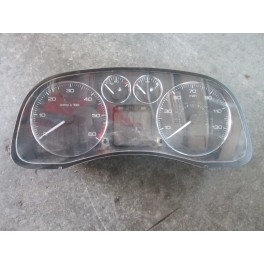 Vindem ceas bord Peugeot 307 Vindem ceas bord Peugeot 307