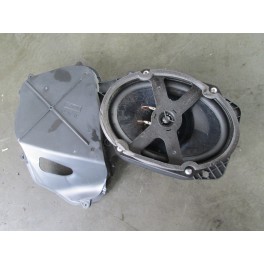 Vindem boxa dreapta cu codul 3s7t19b170fd Ford Mondeo 2.0tdci Vindem boxa dreapta cu codul 3s7t19b170fd Ford Mondeo 2.0tdci