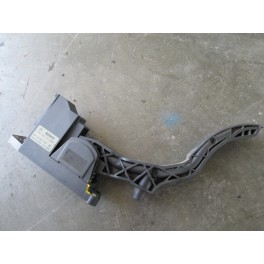 Vindem pedala acceleratie 6q2721503f 1.4tdi Vindem pedala acceleratie 6q2721503f 1.4tdi
