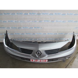 grila fata Renault Laguna 2 2.0dci grila fata Renault Laguna 2 2.0dci