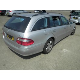 Vindem stop dreapta Mercedes E w211 an 2002-2009 Vindem stop dreapta Mercedes E w211 an 2002-2009