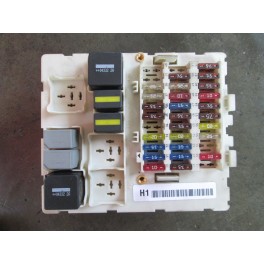 Vindem tablou sigurante 2m5t14a073be Focus 1 1.8tdci Vindem tablou sigurante 2m5t14a073be Focus 1 1.8tdci