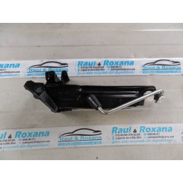cric Skoda Fabia 2 1.9tdi cric Skoda Fabia 2 1.9tdi