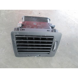 Vindem grila aerisire 6y0819701 1.9tdi Skoda Fabia 1 Vindem grila aerisire 6y0819701 1.9tdi Skoda Fabia 1