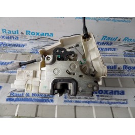 broasca stanga spate Mercedes Ml 320 cdi broasca stanga spate Mercedes Ml 320 cdi