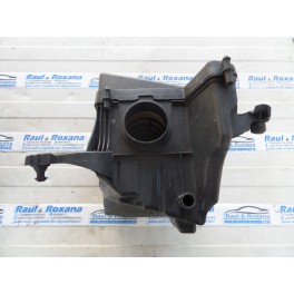 carcasa filtru aer Ford Focus 2 1.6b carcasa filtru aer Ford Focus 2 1.6b