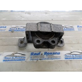 tampon motor Ford Focus 2 1.6b tampon motor Ford Focus 2 1.6b