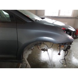 aripa dreapta fata Citroen C4 1.6hdi aripa dreapta fata Citroen C4 1.6hdi