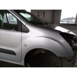 aripa dreapta fata Citroen Berlingo 1.6hdi aripa dreapta fata Citroen Berlingo 1.6hdi