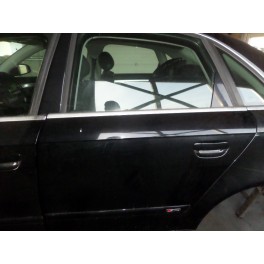 usa stanga spate Audi A4 S Line 2.0tdi blb usa stanga spate Audi A4 S Line 2.0tdi blb