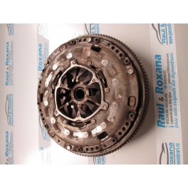 volanta 03g141025e Vw Passat an 2004-2009 volanta 03g141025e Vw Passat an 2004-2009