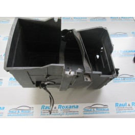 carcasa baterie Ford Focus 2 1.6tdci carcasa baterie Ford Focus 2 1.6tdci