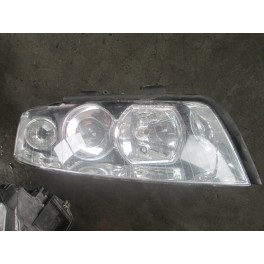 Vindem far dreapta Audi A4 1.9tdi Vindem far dreapta Audi A4 1.9tdi