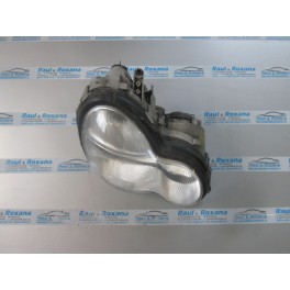 far stanga Mercedes C 220 cdi 2002 far stanga Mercedes C 220 cdi 2002