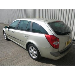bara fata Renault Laguna 2 1.9dci f9q bara fata Renault Laguna 2 1.9dci f9q