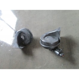 claxon Vw Golf 5 1.9tdi bls claxon Vw Golf 5 1.9tdi bls