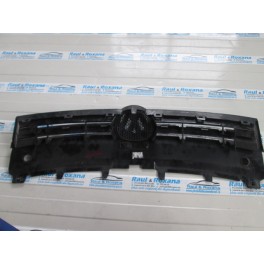 grila fata Vw Polo 6r 1.2tdi grila fata Vw Polo 6r 1.2tdi