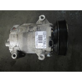 Vindem compresor de clima cod 8200470242 1.6 16v Renault Megane 2 an 2003-2008