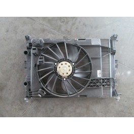 Vindem ventilator cod 8200151464 1.6 16v Renault Megane 2 an 2003-2008