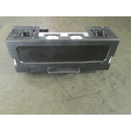 Vindem display bord cod 8200350498a 1.6 16v Renault Megane 2 an 2003-2008 Vindem display bord cod 8200350498a 1.6 16v Renault Megane 2 an 2003-2008