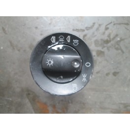 Vindem bloc lumini cod 8e0941531a Audi A4 an 2001-2004 Vindem bloc lumini cod 8e0941531a Audi A4 an 2001-2004