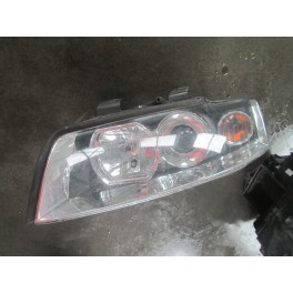 Vindem far stanga Audi A4 an 2001-2004 Vindem far stanga Audi A4 an 2001-2004