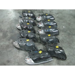 Vindem far dreapta Bmw 320 e46 Vindem far dreapta Bmw 320 e46